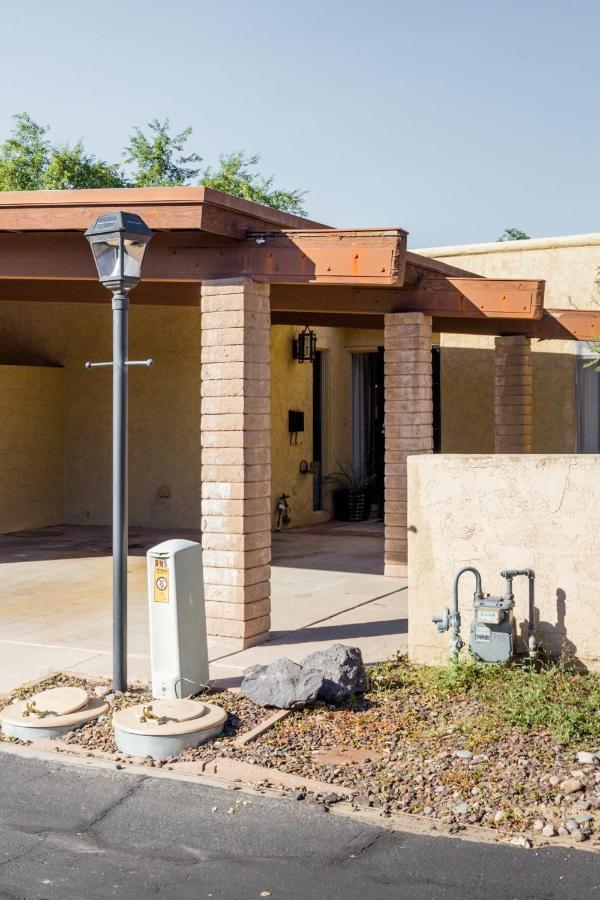Central Phoenix Townhome Exterior foto